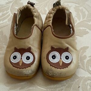 Beige leather/cotton toddler velcro shoes 6